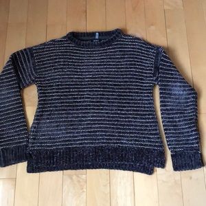 Girls sweater